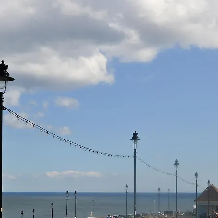 Holiday home Endeavour *